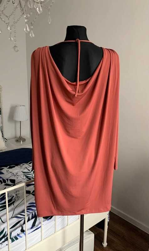 Monki luźna sukienka oversize basic szafa kapsułowa M 38 L 40