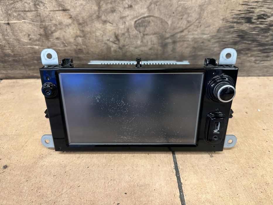 Radio ekran wyświetlacz nawigacji renault clio IV 4