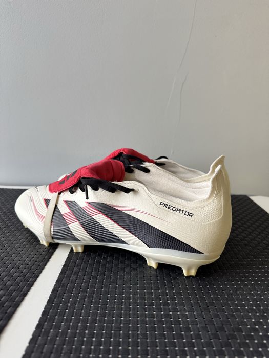 Бутси ADIDAS Predator (нові) 43р (28см)