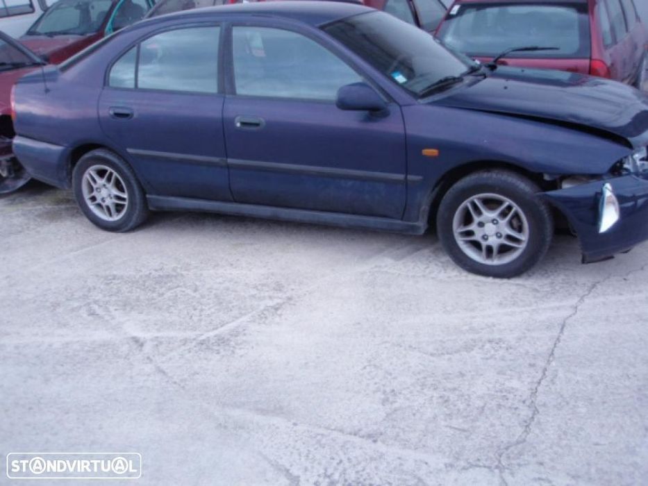 Mitsubishi Carisma 1.9 TD ( 1999 ) - Pecas de mecanica e chapa