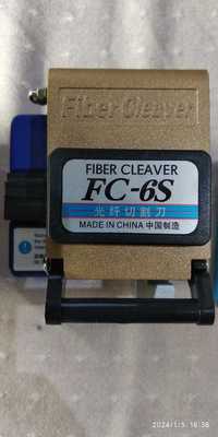 Скалыватель оптического волокна FC-6S