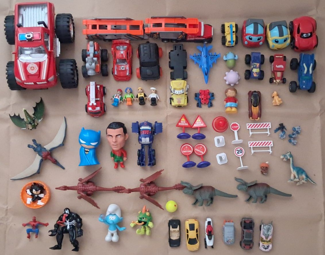 Conjunto lote brinquedos carros dinossauros marvel