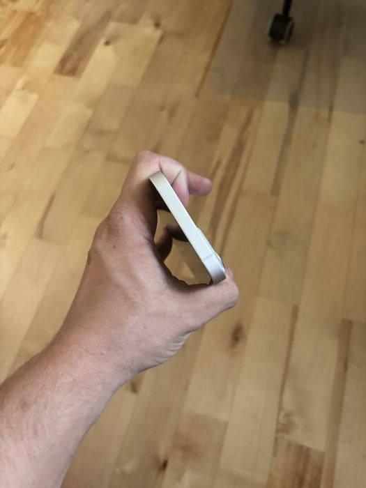 Iphone 13 128gb 100% kondycji baterii