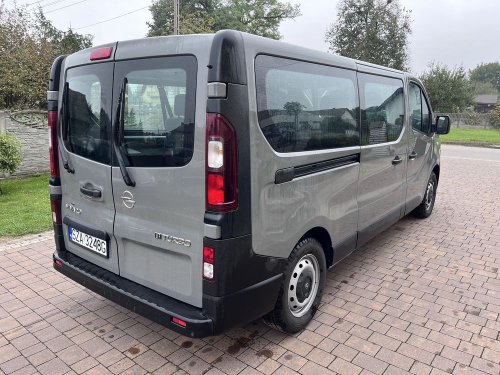 Wynajem busa 9 osobowego wypożyczalnia busów 9 osobowych