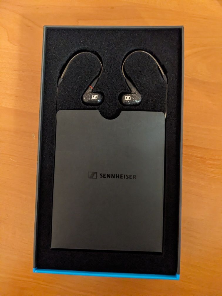 Навушники Sennheiser IE 300, з Китаю.