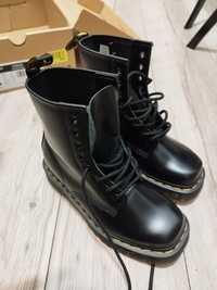Buty DR. Martens 1460 Bex Squared Black smooth