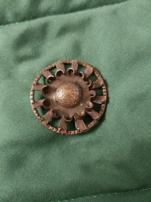 Ładna stara broszka Rytosztuka