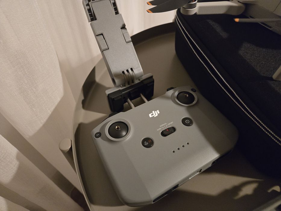 Dron DJI Mini 4k z dodatkami. Stan idealny jak nowy. POLECAM