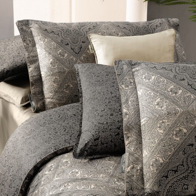 Постельное белье Sarev Brezno gri/bej  делюкссатин 300ТС евро[АКЦИЯ]