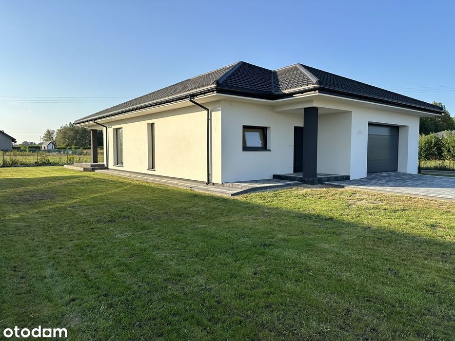 Dom jednorodzinny w Wołyńcach-Kolonia