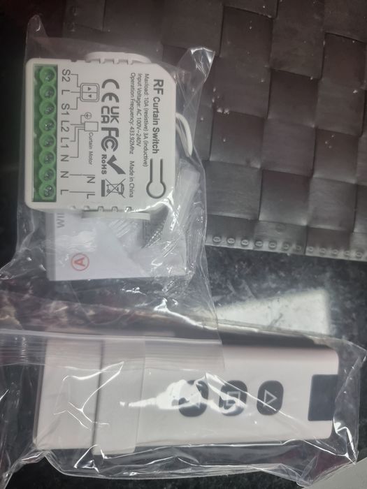 Interruptor rf com comando para persianas elétricas