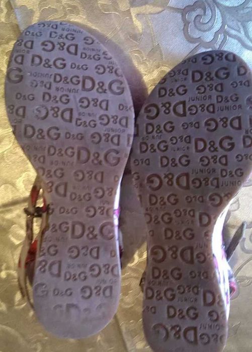 Взуття жіноче D&G.