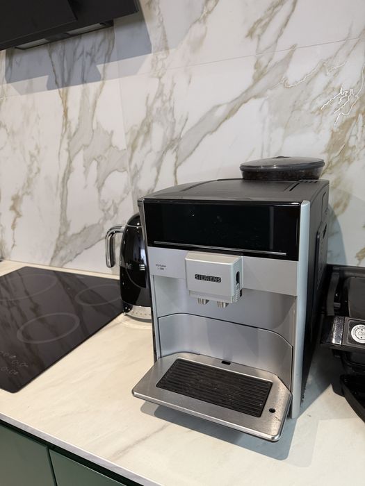 Кавомашина Siemens EQ6 Plus S300