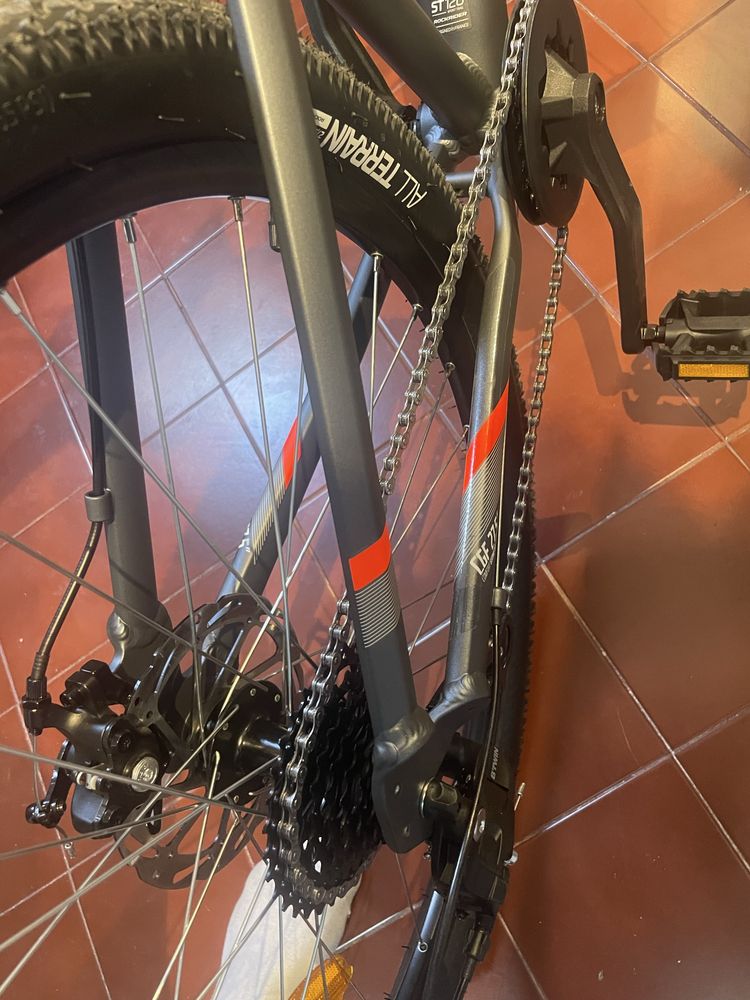 Troco a bicicleta  0km por um iphone 12 ou 13