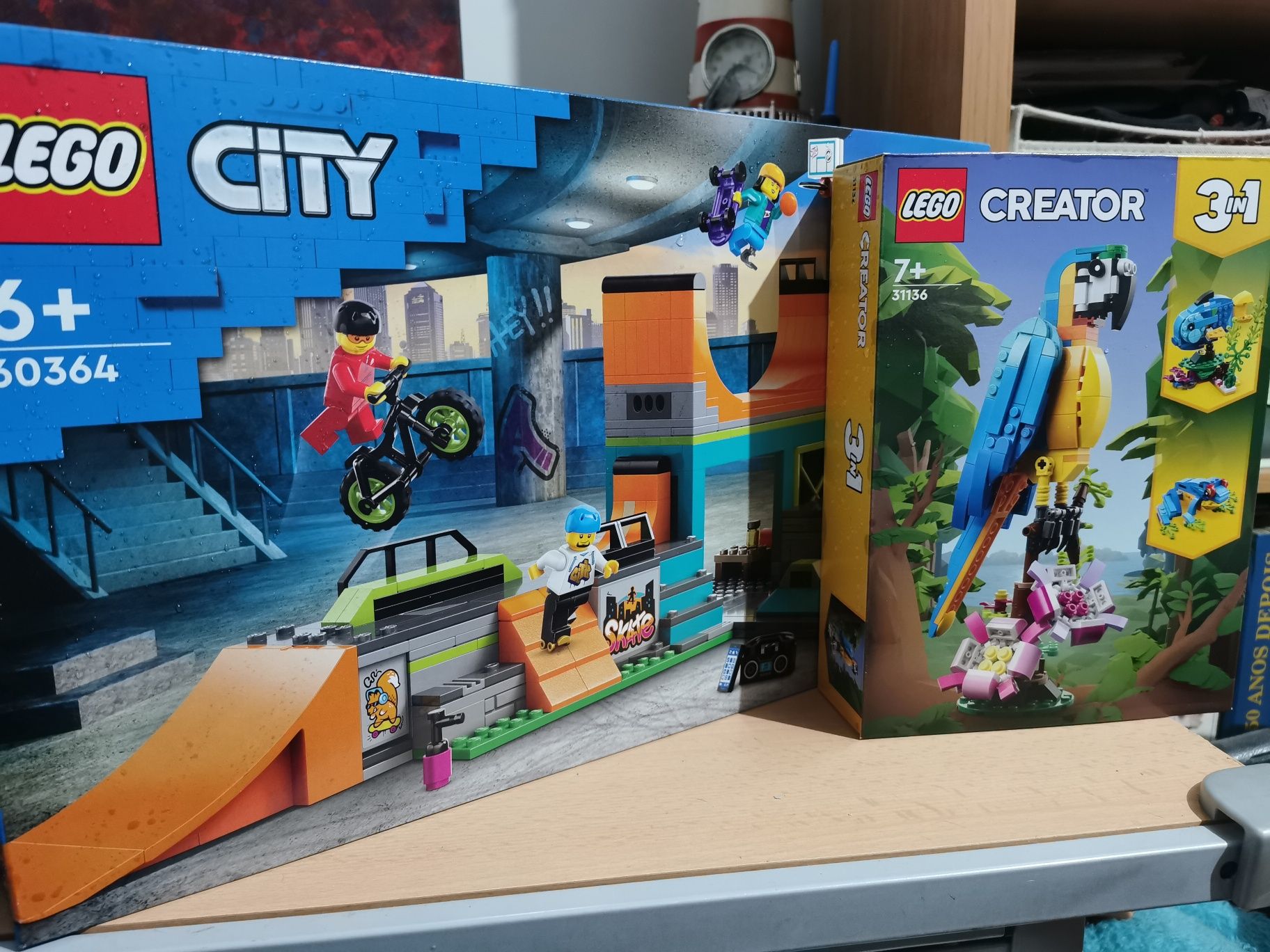 Legos City Skatepark e Lego Creator Papagaio 31136