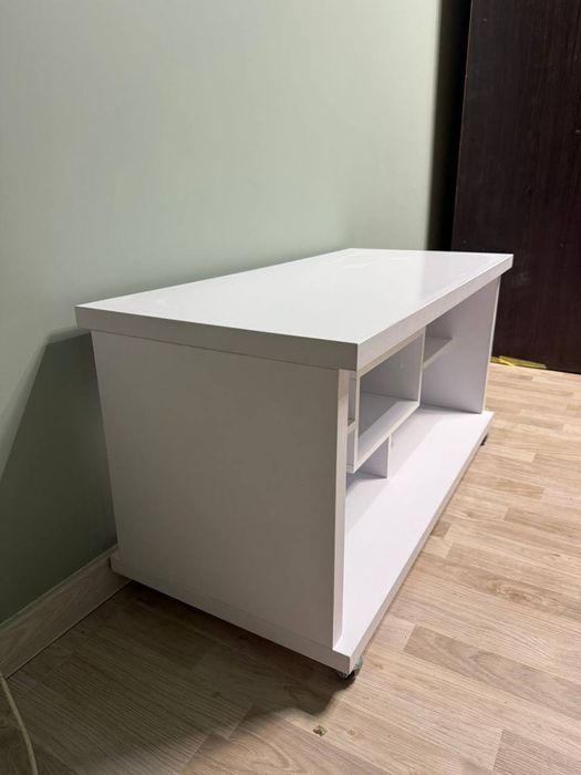 Тумба під телевізор