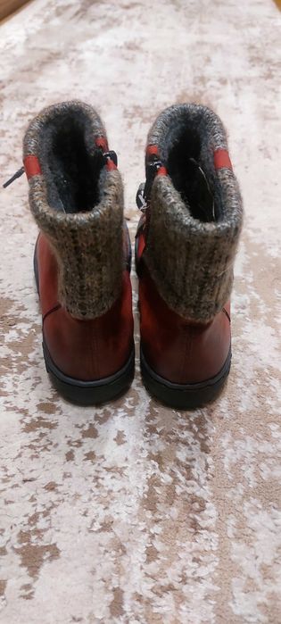 Жіночі зимові черевички Rіеker