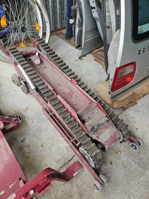 Schodołaz gąsienicowy