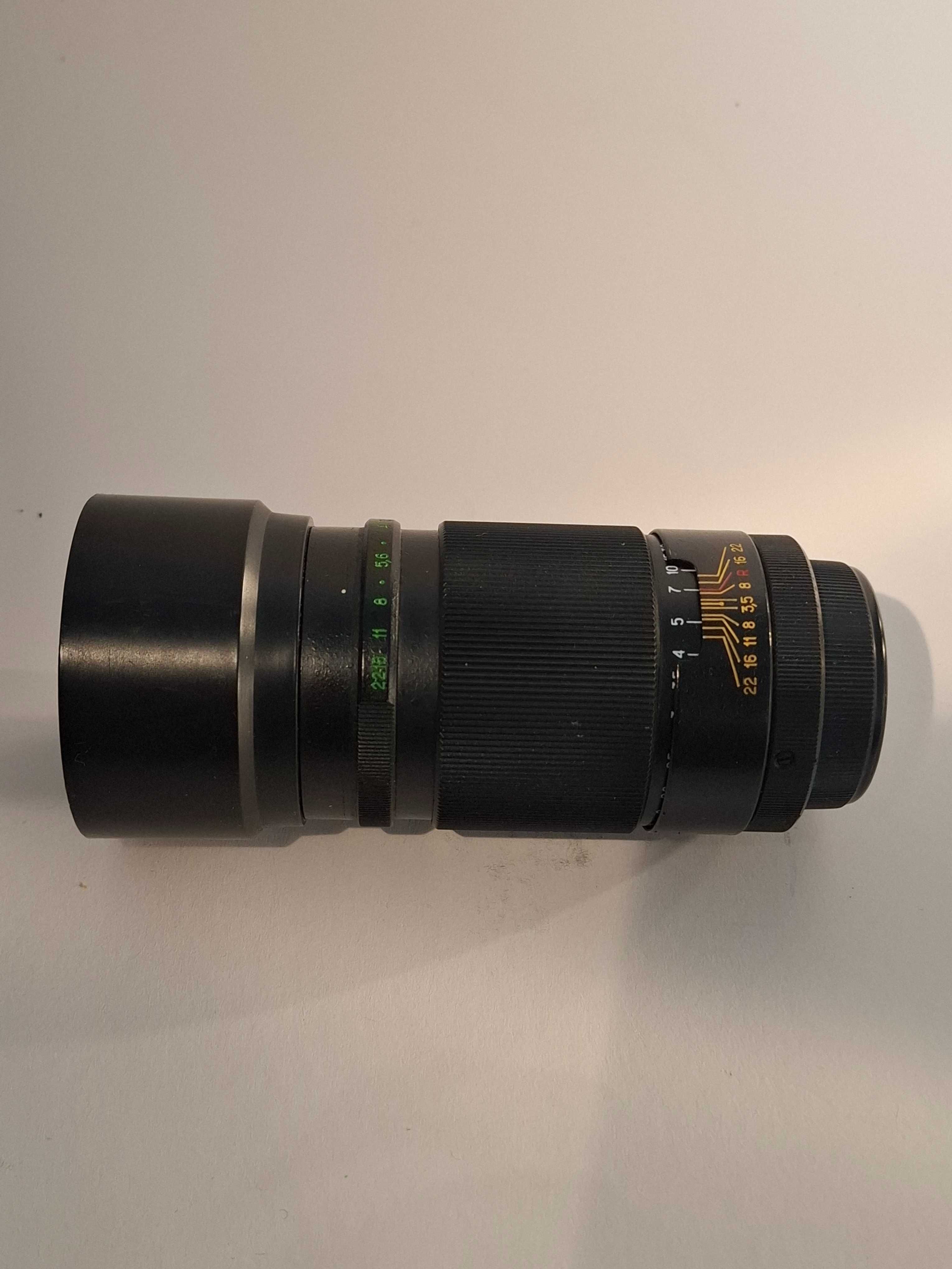 Zenit E +  Jupiter 37A + Helios 44-2 + filtr + osłona + lampa błyskowa