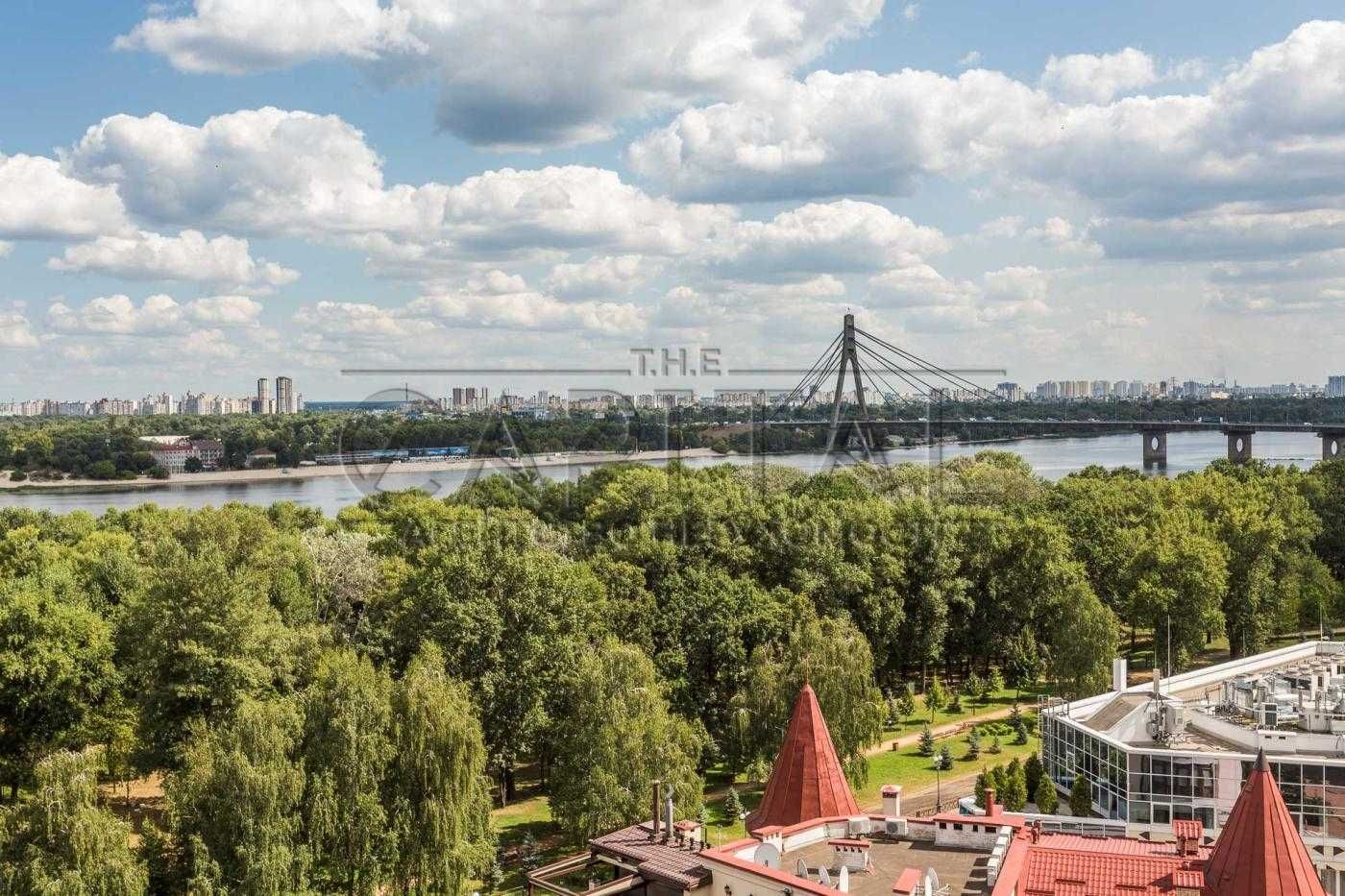 Простора 200м квартира на Оболонській набережній Оболонь Івасюка 6