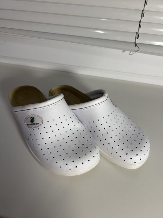 Медичні тапки кожані НОВІ