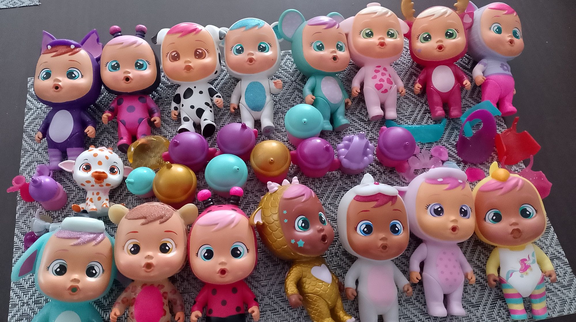 Laleczki Cry Babies 15 sztuk