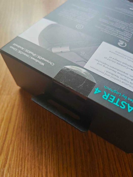 Rato Logitech MX Master 4