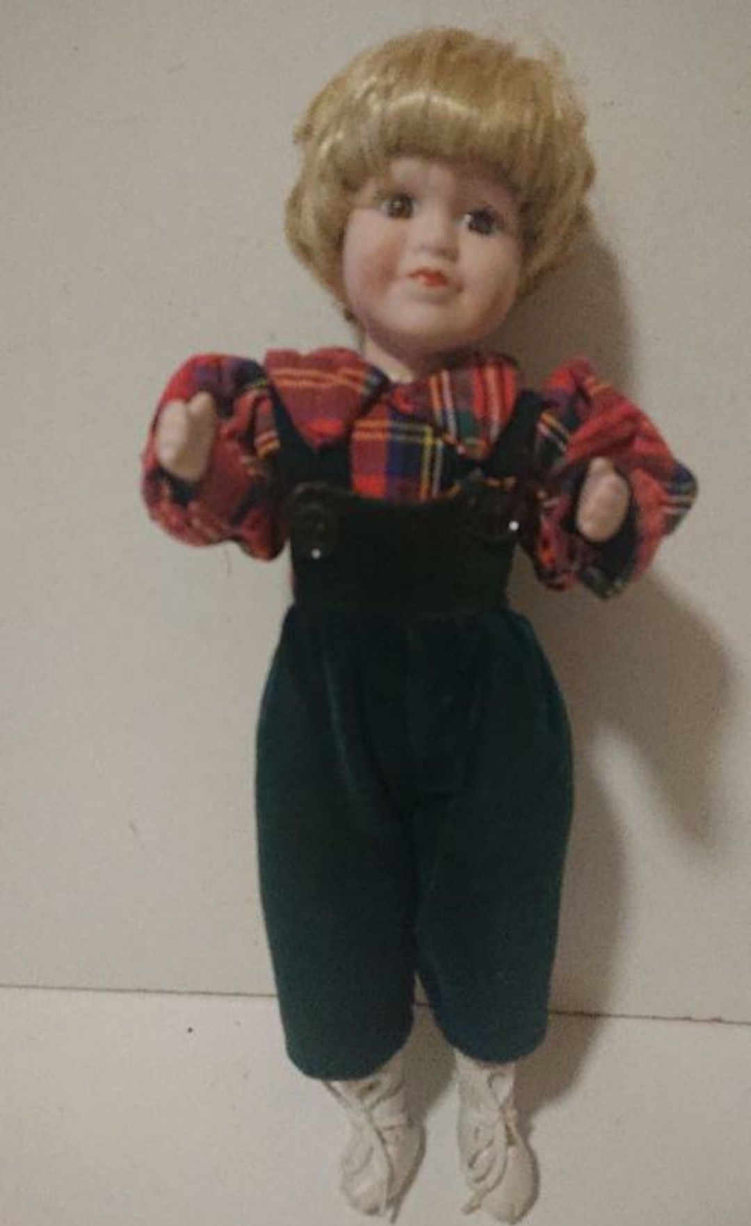 Винтажная фарфоровая кукла из Германии