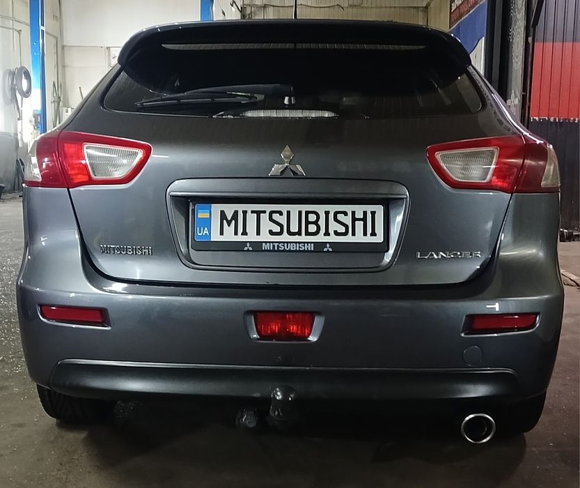Митсубиси Лансер 10.