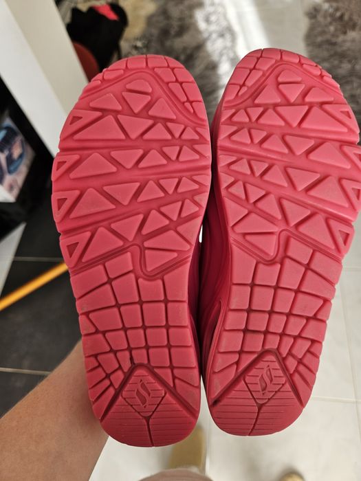 Tenis Skechers para menina