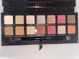 Modern Renaissance Anastasia Beverly Hills