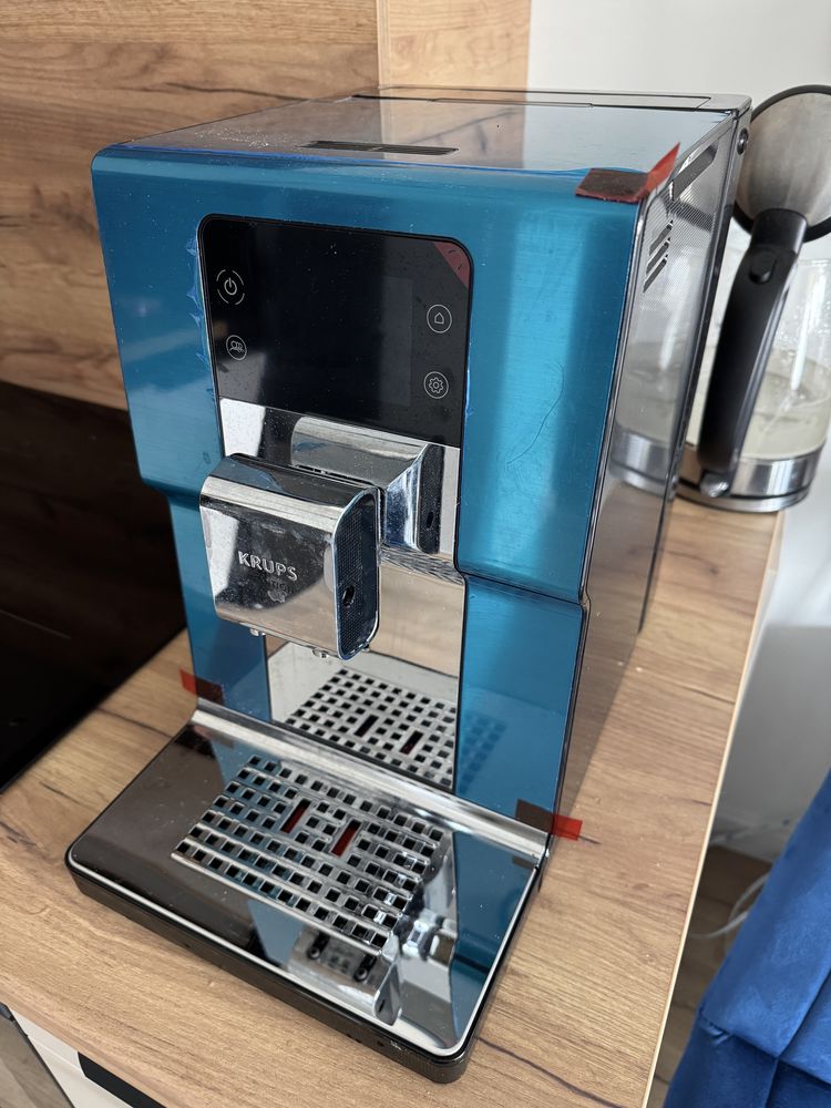 Ekspres KRUPS Intuition Experience+ EA877D Kawa mrożona