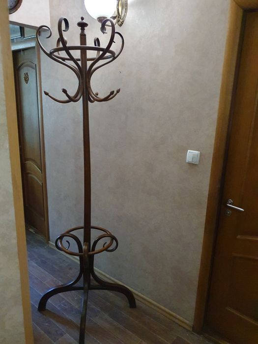 Мебель вешалка старина