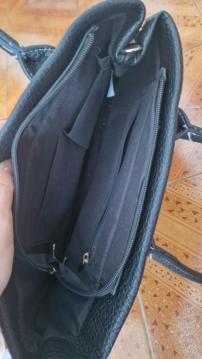 Mala preta versatil