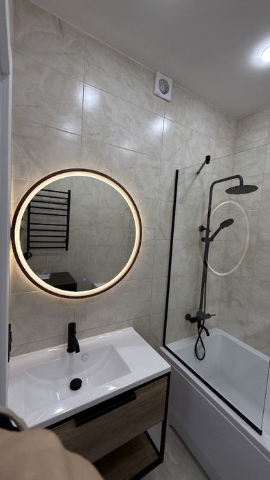 Продаж сучасної 2 кімнатної квартири у Чернівцях