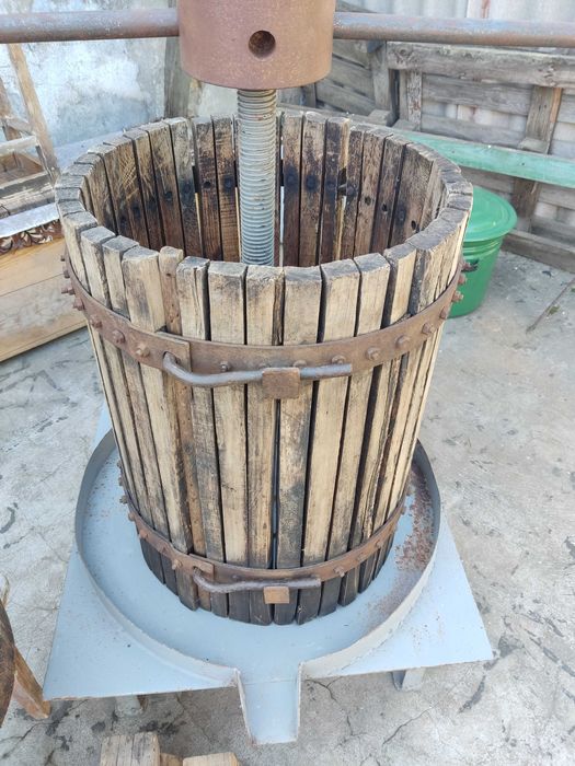 Пресс для винограда