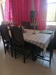 Mesa e cadeiras sala de jantar