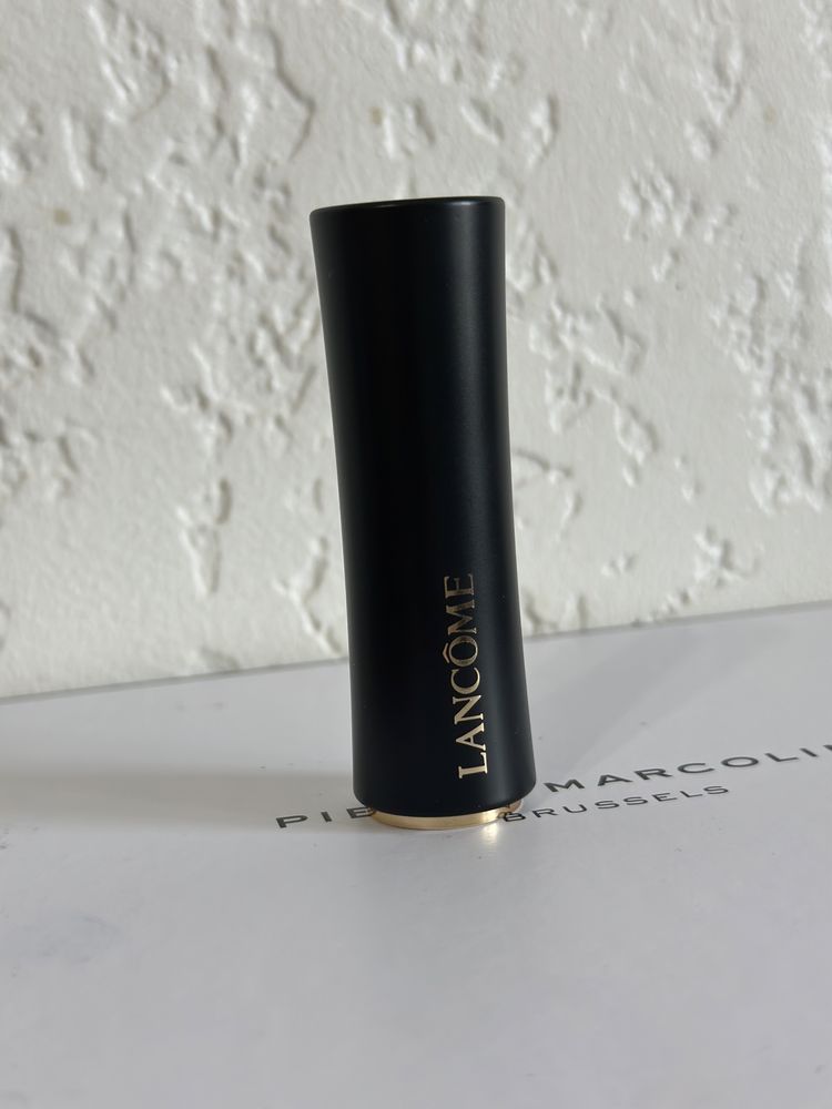 Lancome L'Absolu Rouge Drama Matte