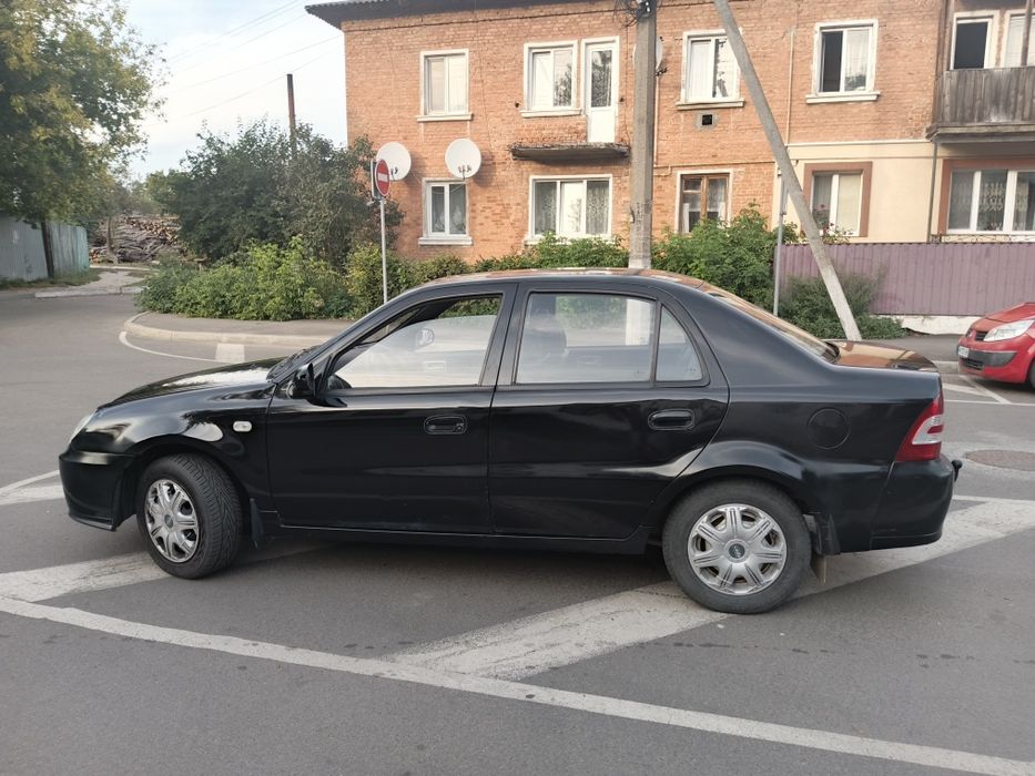 Автівка 2012 року 1.5 газ/бензин в гарному стані!