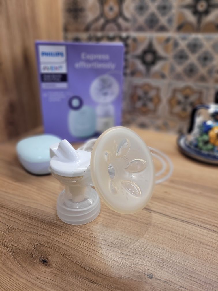 Pojedynczy laktator elektryczny PHILIPS AVENT SCF323/11