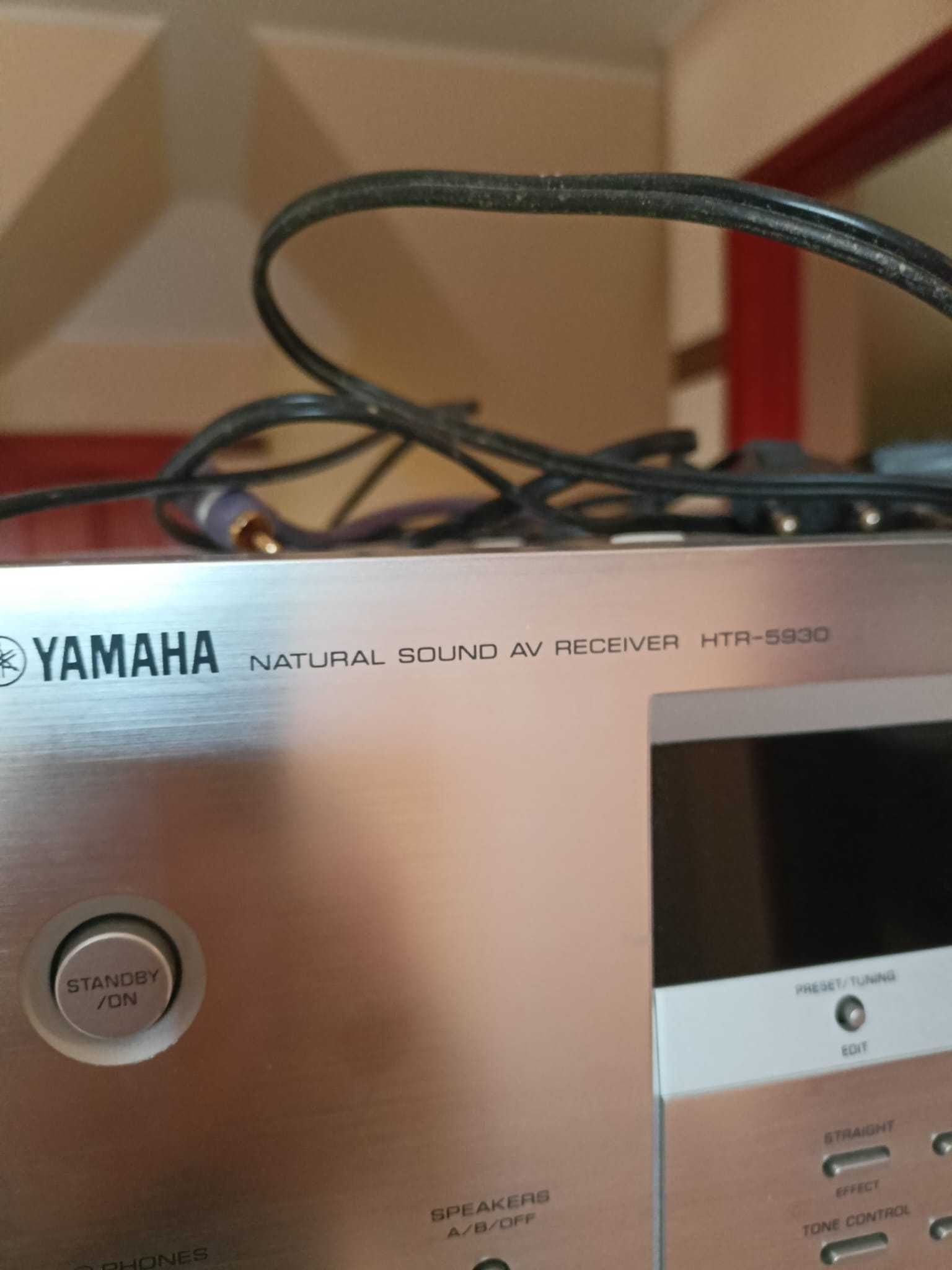 Amplituner Yamaha HTR-5930