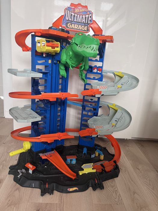 Garaż hot wheels