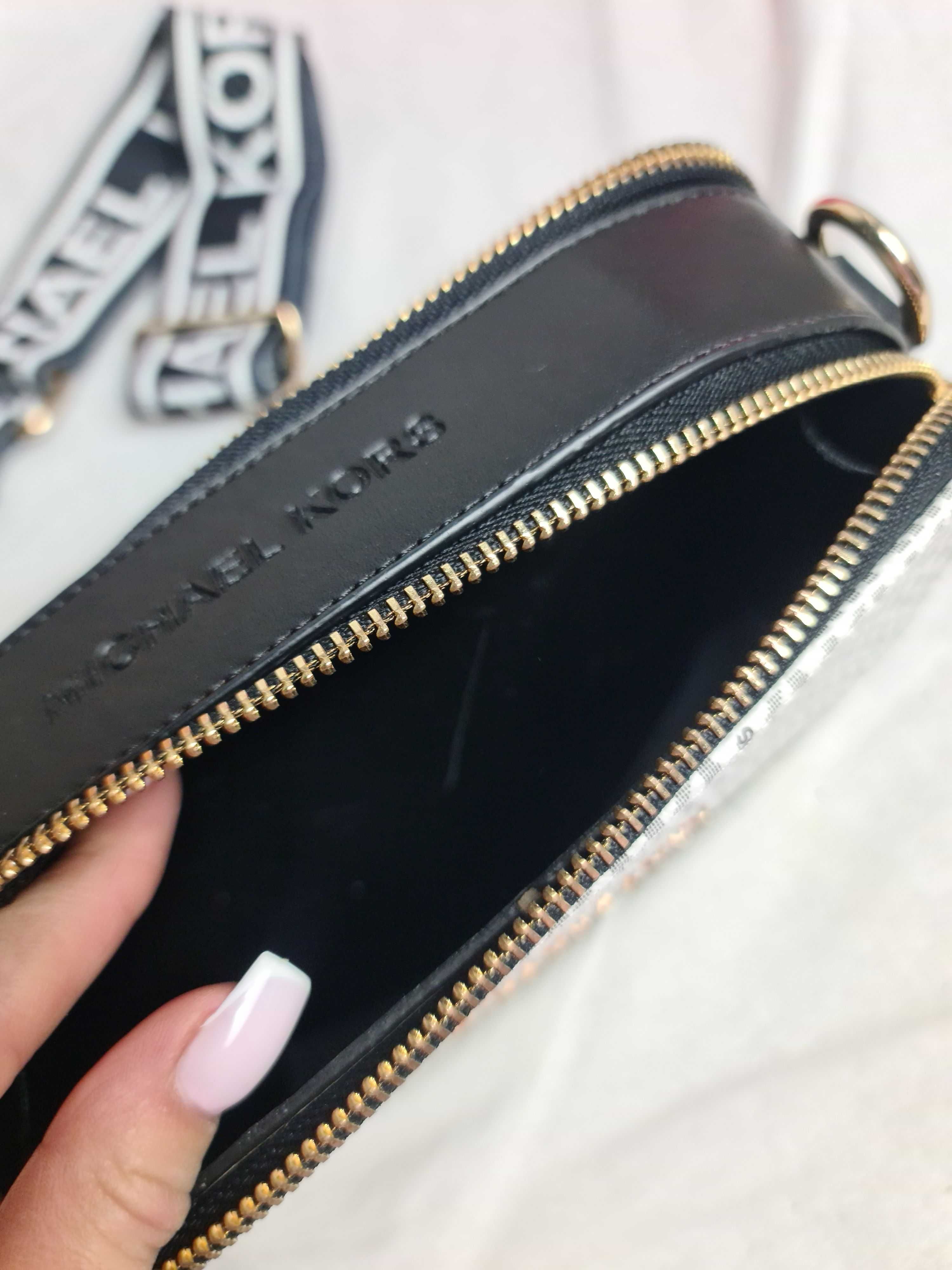 Torba damska kuferek bialy czarne elementy michael kors