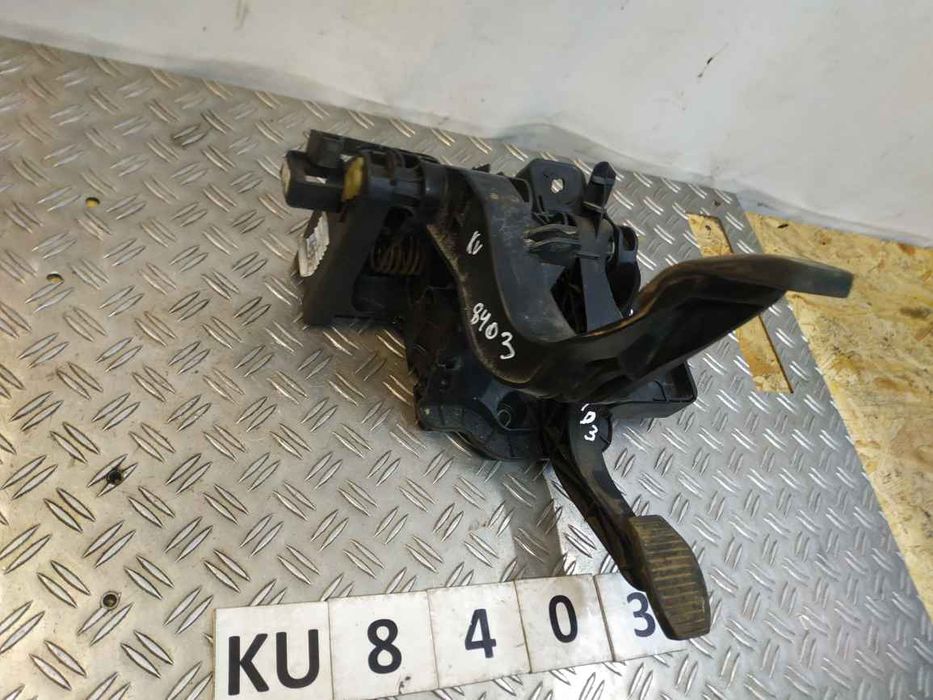 Fiat/Alfa/Lancia Fiorino 07- Nemo 07- Qubo 07- Педаль газа+гальм KU84