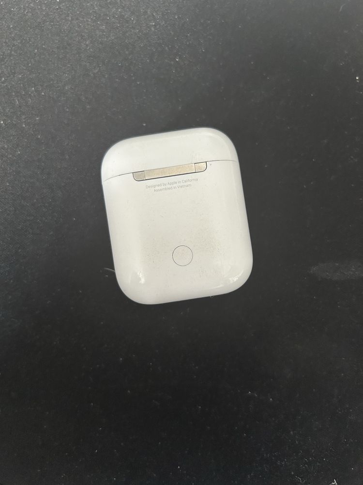 Etui ładujace airpods