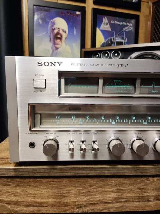Amplituner SONY STR-V7 Vintage Monster