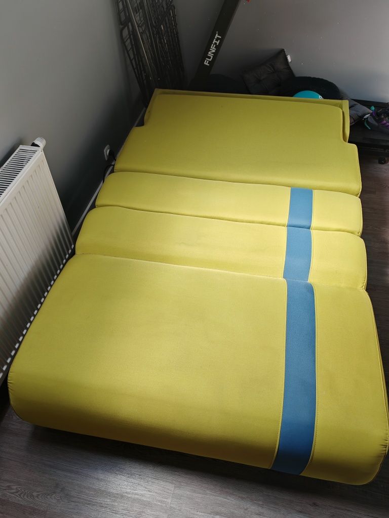 Sofa 2 osobowa z funkcją spania sprężyny pojemnik