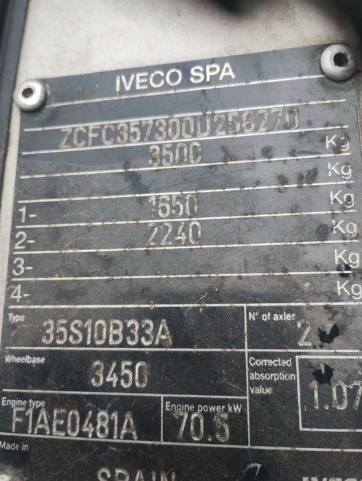IVECO DAILI 35 2007 przebieg 270 tyś Faktura VAT 11070 brutto