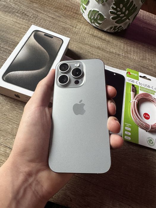Iphone 15 PRO 256GB! Idealny stan! 89%bat