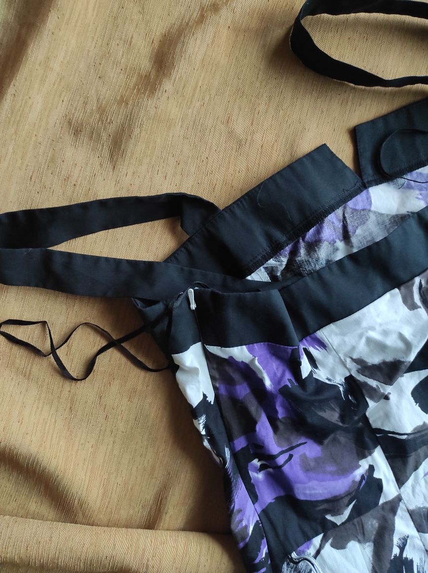 459. Piękna sukienka Collection Debenhams r. 16 r. 44